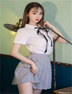 拂晓的尤娜