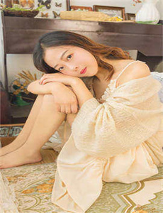地铁蓝衣女-四驱小子全集
